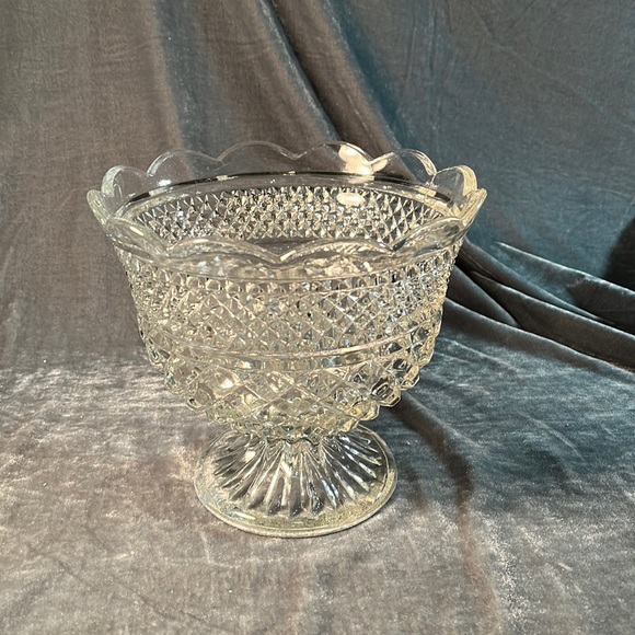 VTG Glass Bowl Dish - Picture 1 of 4